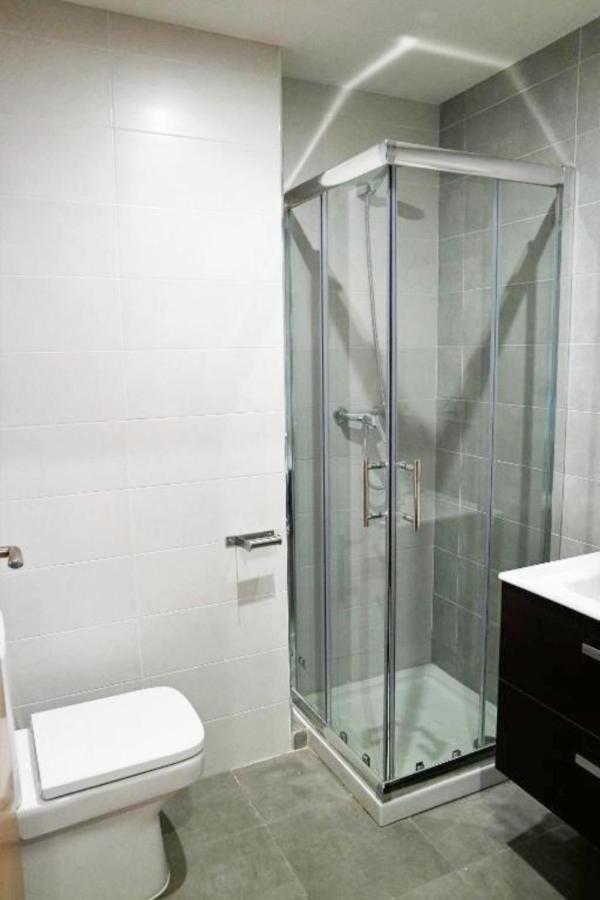 Apartamentos Urgel Madrid Exterior photo